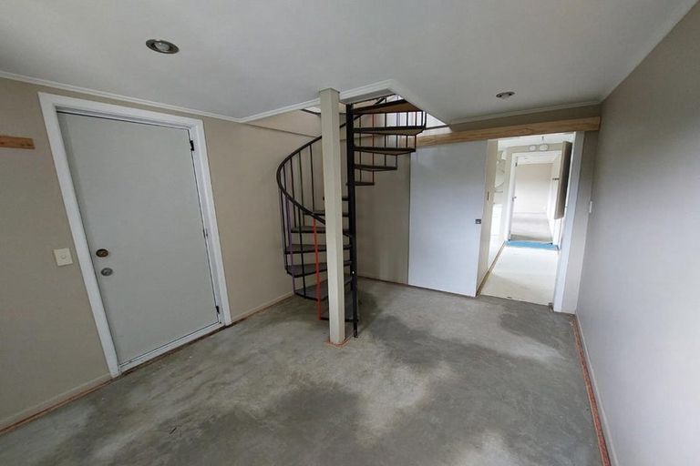 Photo of property in 6 Crichton Terrace, Hauraki, Auckland, 0622