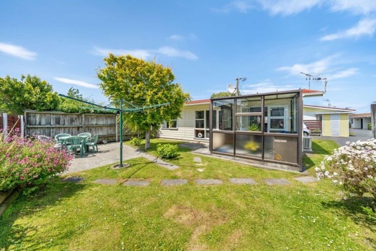 Photo of property in 12 Bridge Street, Melling, Lower Hutt, 5010