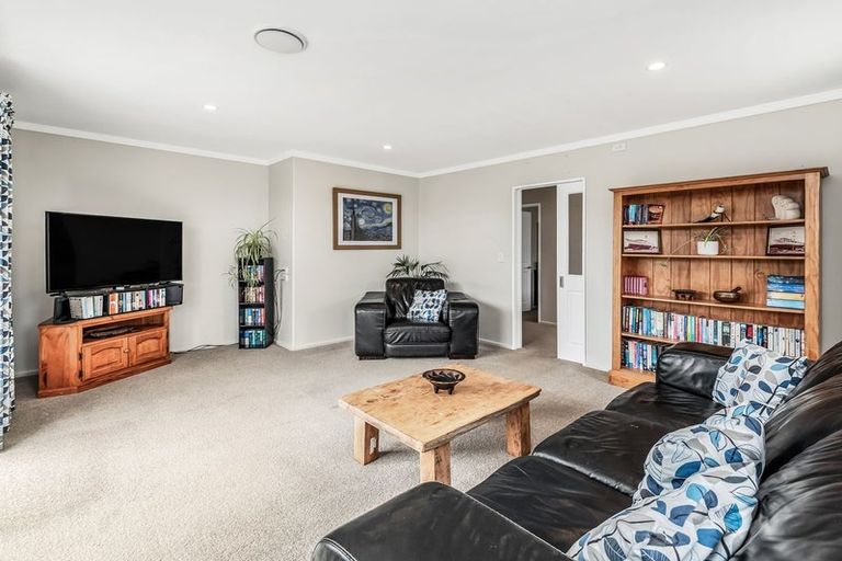 Photo of property in 44 Beaumont Drive, Rolleston, 7614