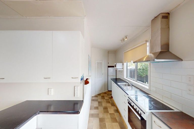 Photo of property in 95 Kahukura Avenue, Waitarere Beach, Levin, 5510