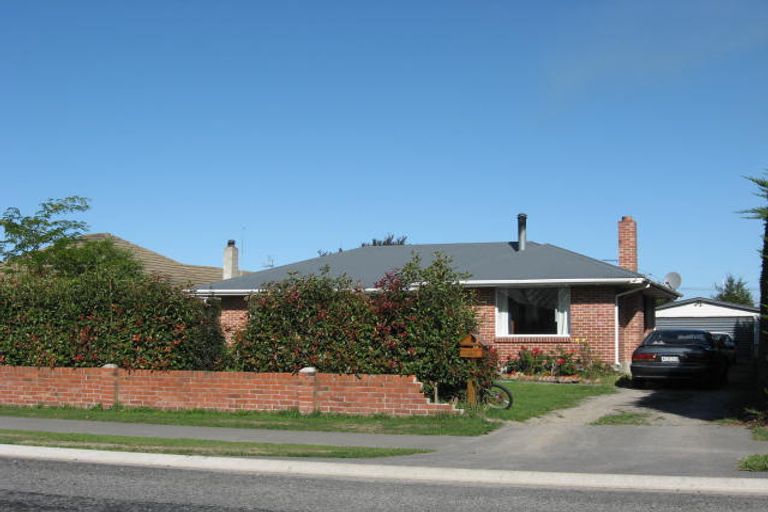 Photo of property in 58 Selwyn Street, Leeston, 7632