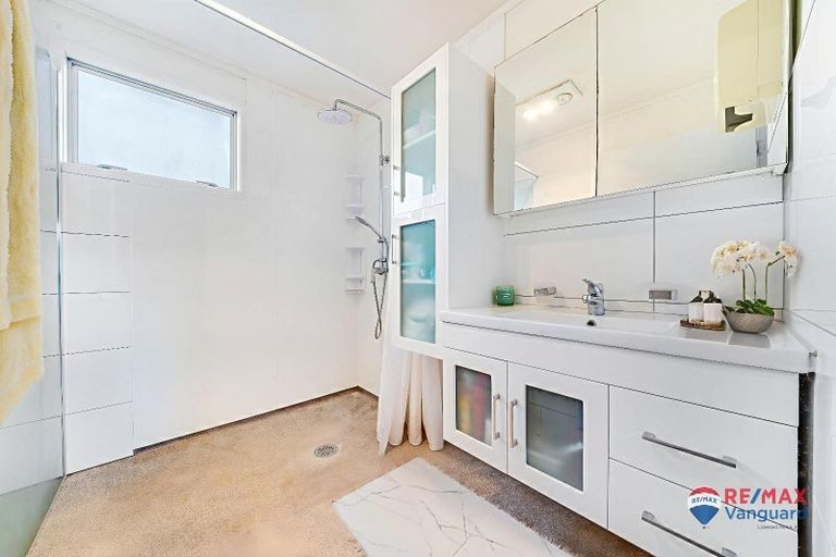Photo of property in 10 Tabitha Crescent, Henderson, Auckland, 0612