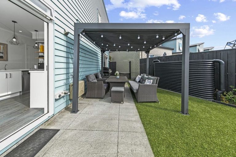 Photo of property in 7 Torea Tai Road, Hobsonville, Auckland, 0616