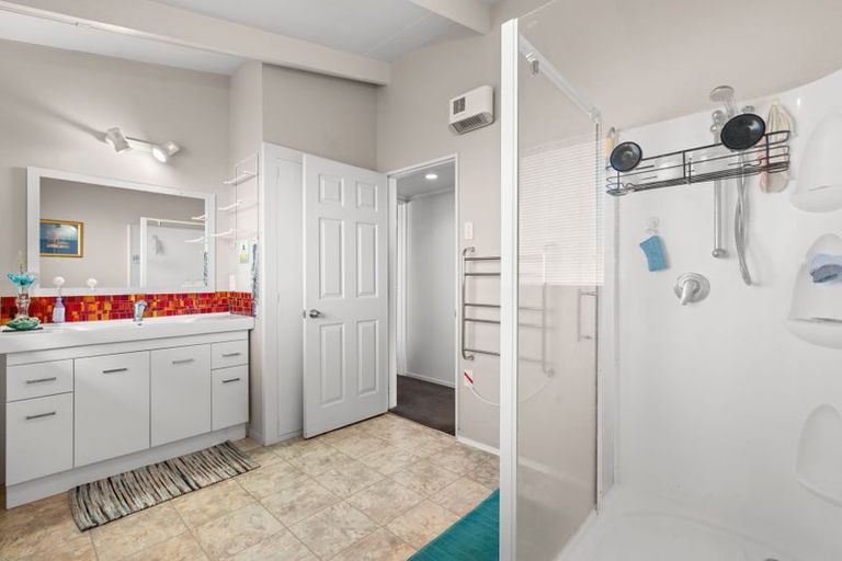 Photo of property in 5 Westview Crescent, West Melton, 7618