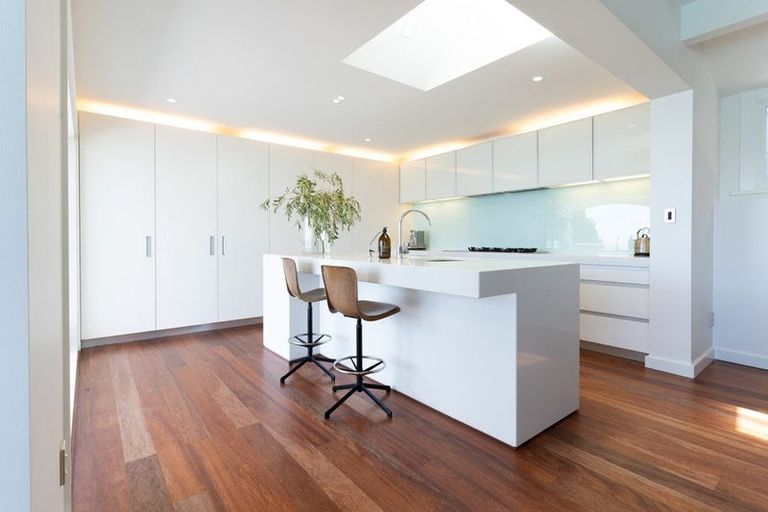 Photo of property in 14 Whitewash Head Road, Scarborough, Christchurch, 8081