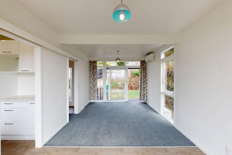 Photo of property in 21 Halifax Street, Kingston, Wellington, 6021