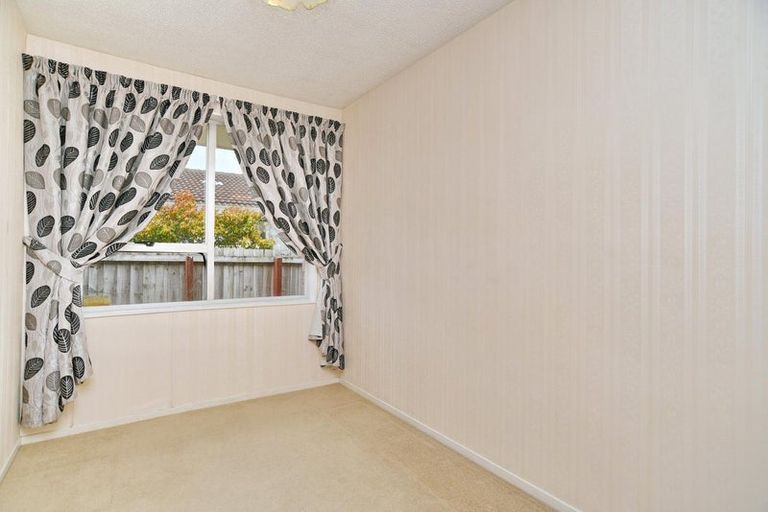 Photo of property in 1/91 Cottonwood Street, Parklands, Christchurch, 8083
