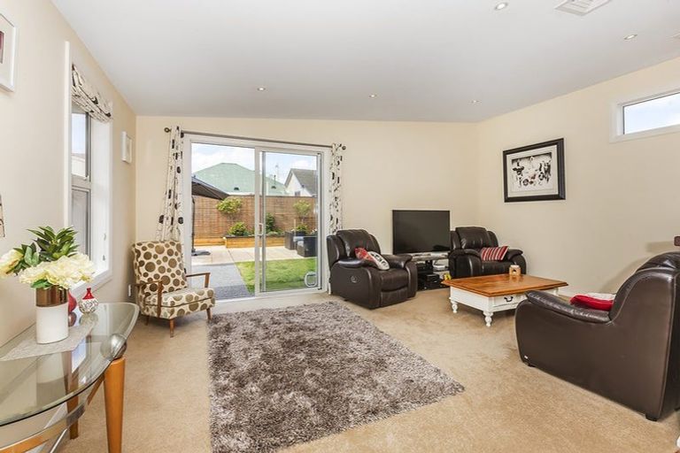 Photo of property in 10 Queen Street, Petone, Lower Hutt, 5012