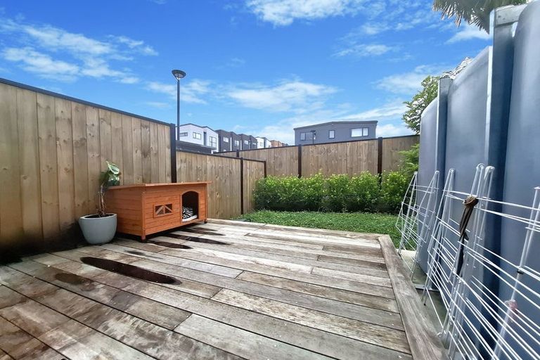 Photo of property in 40 Raupeti Lane, Henderson, Auckland, 0612