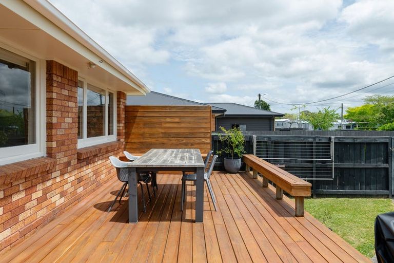 Photo of property in 5 Warwick Avenue, St Andrews, Hamilton, 3200