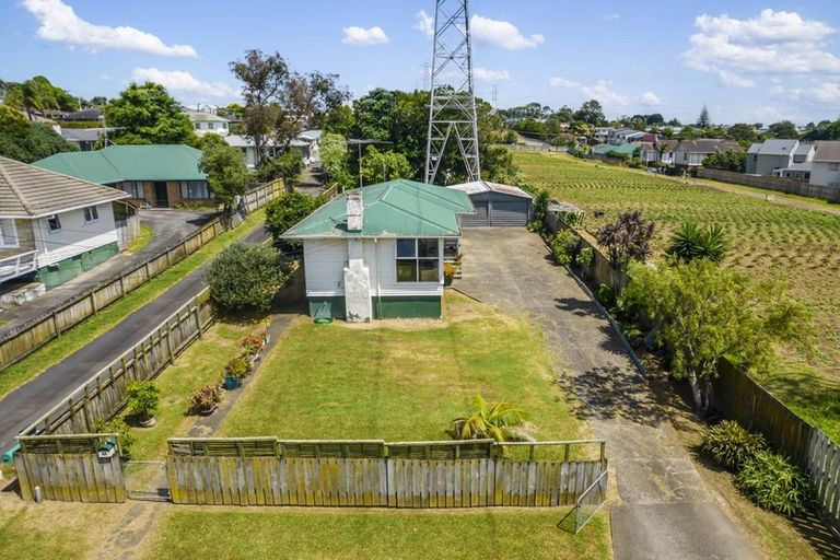 Photo of property in 15 Jarman Road, Mount Wellington, Auckland, 1060