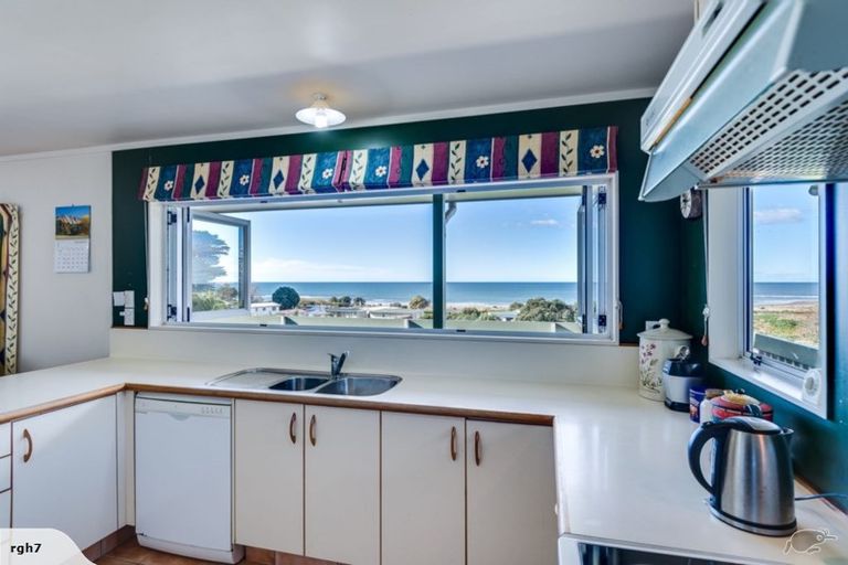 Photo of property in 1969 Long Range Road, Blackhead, Waipukurau, 4284