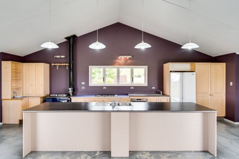 Photo of property in 1798 Waimarama Road, Waimarama, Havelock North, 4294