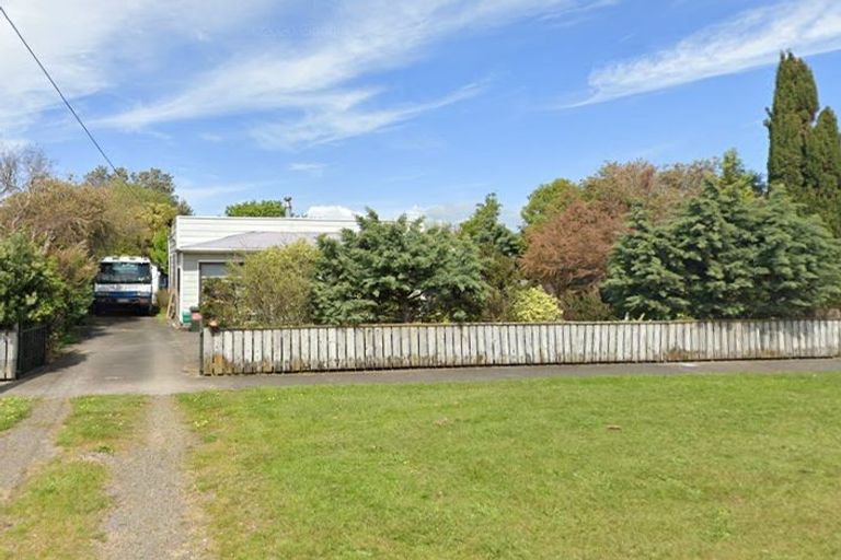 Photo of property in 12 Easton Street, Foxton, 4814