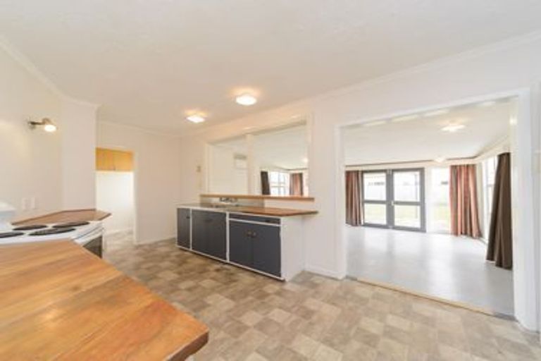 Photo of property in 221 Ferguson Street, Palmerston North, 4410