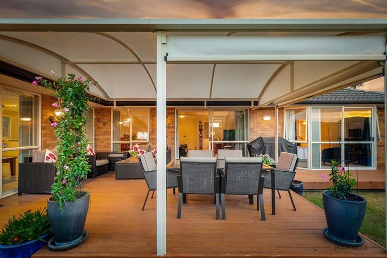 Photo of property in 185 Sturges Road, Henderson, Auckland, 0612