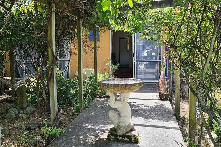 Photo of property in 54 East Street, Greytown, 5712