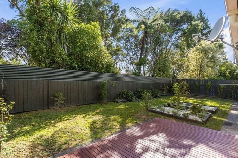 Photo of property in 90 Kawaha Point Road, Kawaha Point, Rotorua, 3010