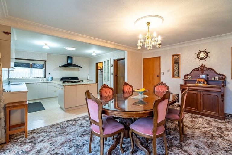 Photo of property in 18 Waterford Drive, Winton, 9720