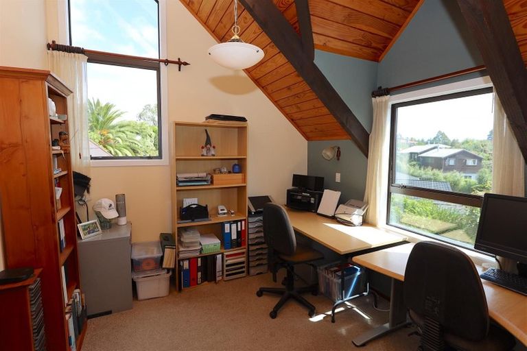 Photo of property in 34 Wychwood Crescent, Springfield, Rotorua, 3015