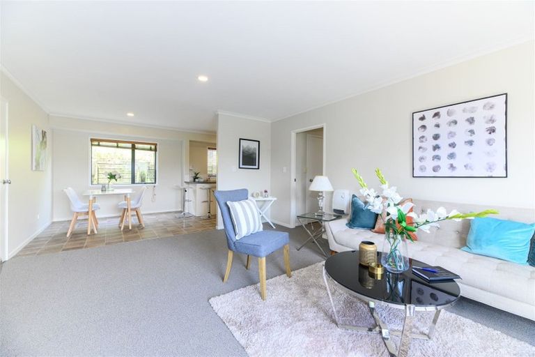 Photo of property in 57a Sabulite Road, Kelston, Auckland, 0602