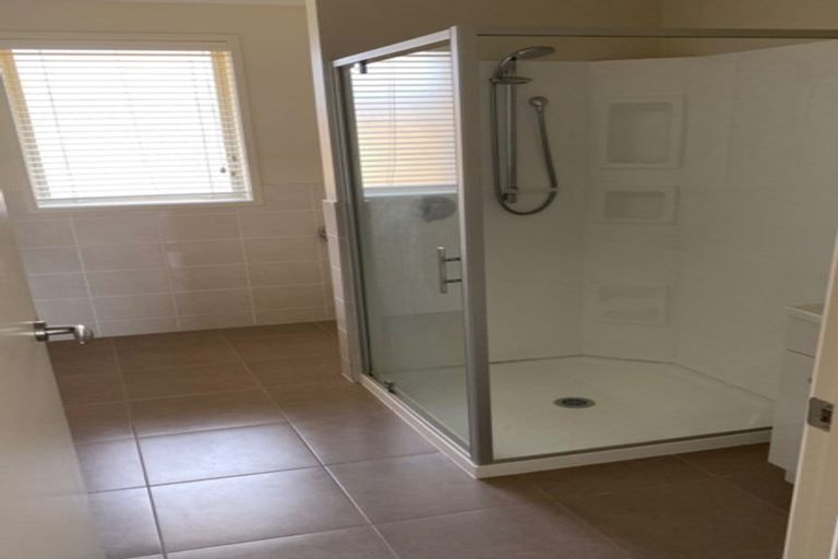 Photo of property in 83 Karamea Street, Whalers Gate, New Plymouth, 4310