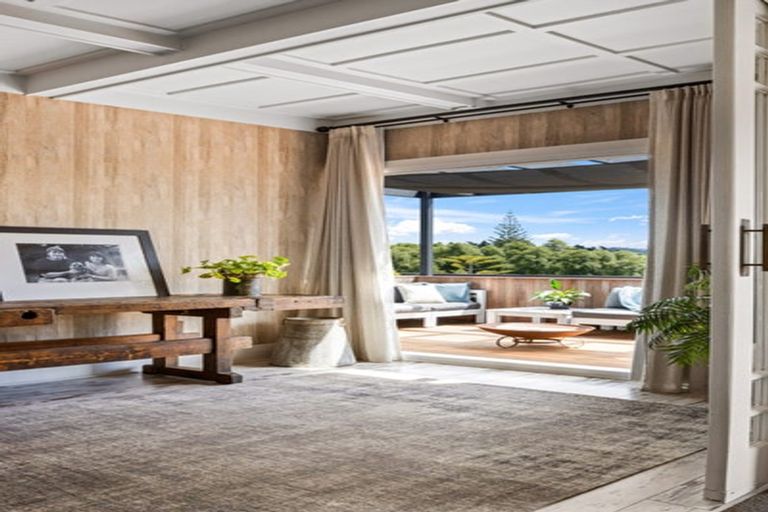 Photo of property in 2 Pinestead Reach, Stillwater, Silverdale, 0993