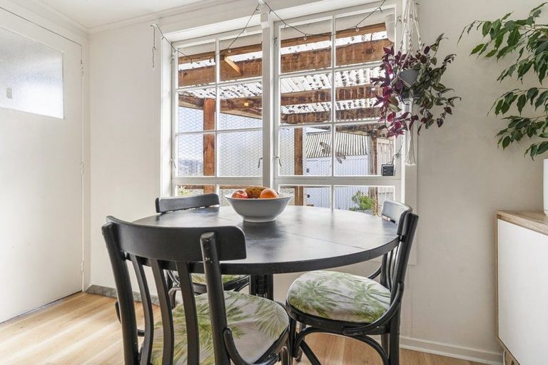 Photo of property in 200 High Street South, Carterton, 5713