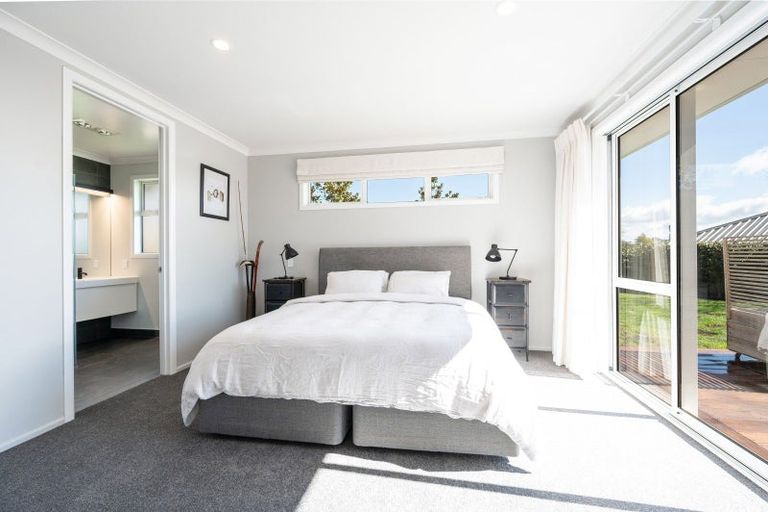 Photo of property in 12 Fallow Place, Richmond, 7020