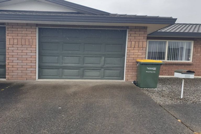 Photo of property in 11/15 O'sullivan Place, Waiuku, 2123