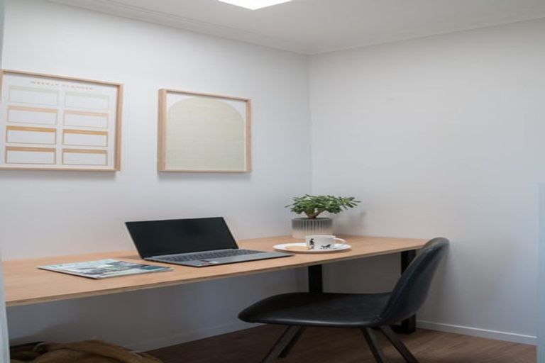 Photo of property in 4 Linklater Avenue, Bellevue, Tauranga, 3110