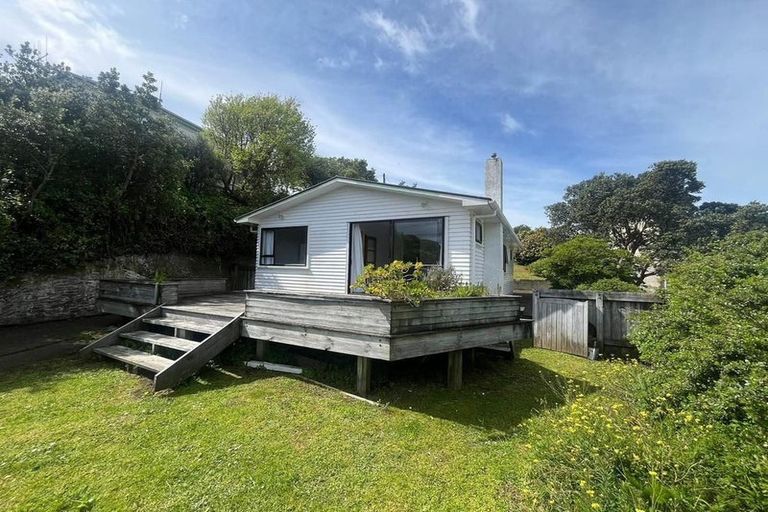 Photo of property in 48 Buckley Road, Southgate, Wellington, 6023