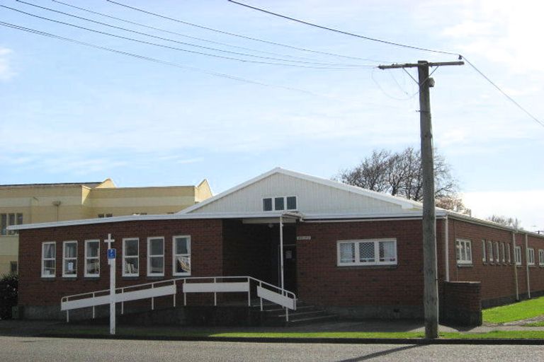 Photo of property in 16/1 Manchester Street, Levin, 5510