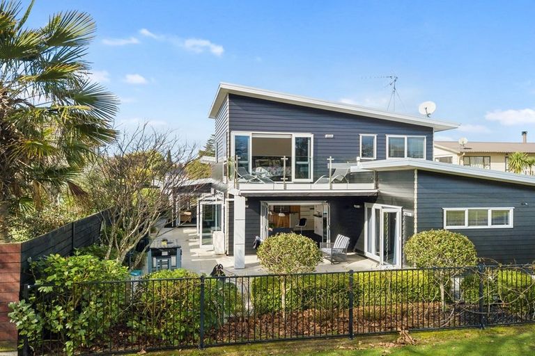 Photo of property in 8 Jellicoe Drive, Hamilton East, Hamilton, 3216