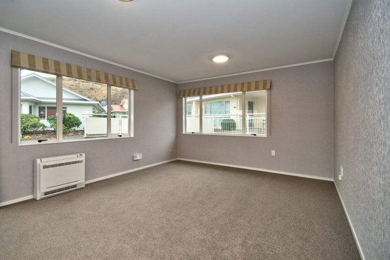 Photo of property in Frankton Court, 32 Mcbride Street, Frankton, Queenstown, 9300