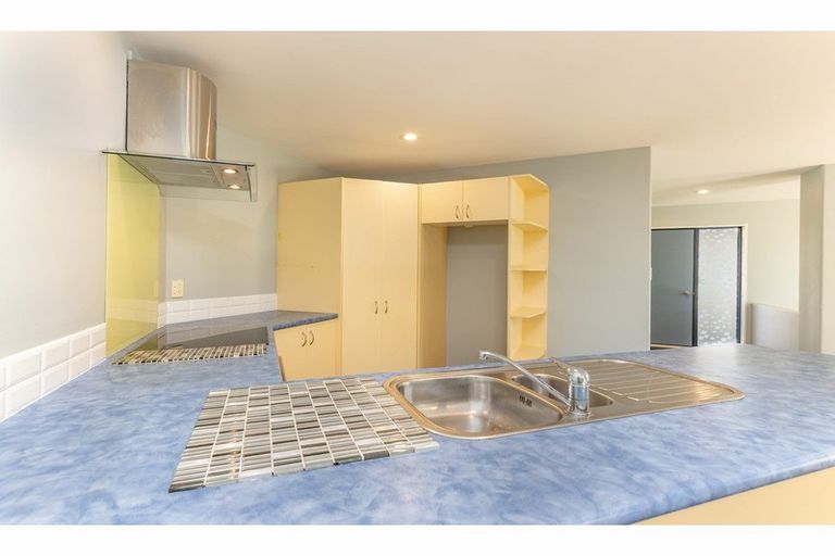 Photo of property in 15 Matlock Street, Woolston, Christchurch, 8062