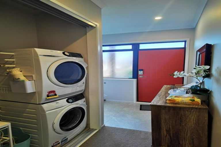 Photo of property in 12 Spotted Dove Road, Hobsonville, Auckland, 0616