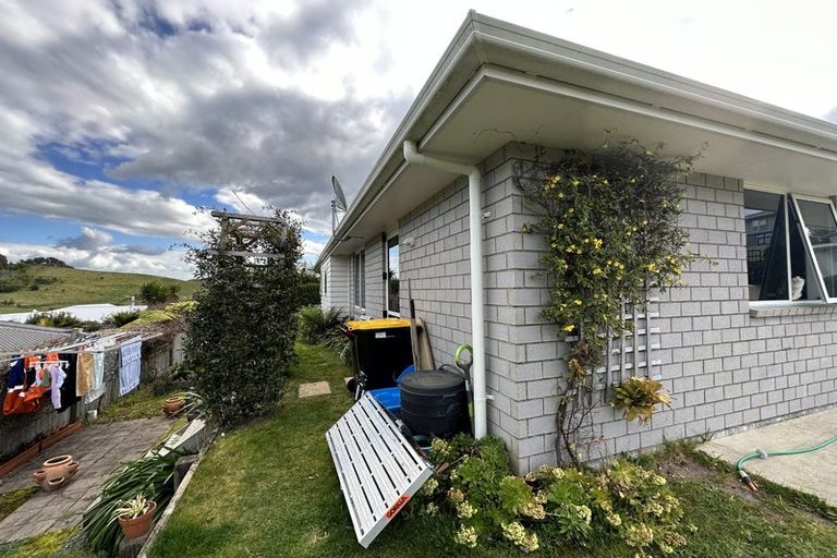 Photo of property in 25 Raptor Way, Welcome Bay, Tauranga, 3175