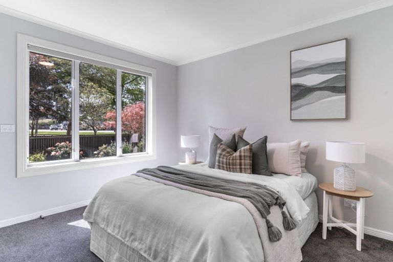 Photo of property in 76 Great North Road, Winton, 9720