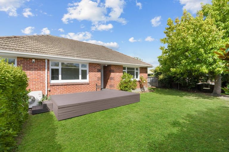 Photo of property in 18 Owens Terrace, Upper Riccarton, Christchurch, 8041