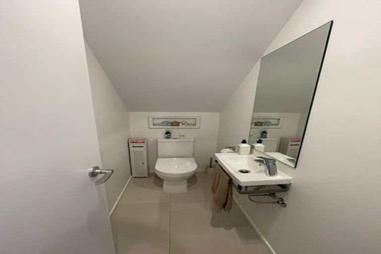 Photo of property in 36 Owen Chapman Drive, Red Beach, 0932