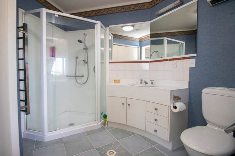 Photo of property in 30 Ohinemuri Place, Paeroa, 3600