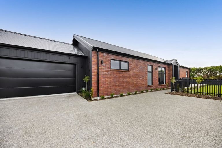 Photo of property in 15 Papawhero Drive, Bell Block, New Plymouth, 4312