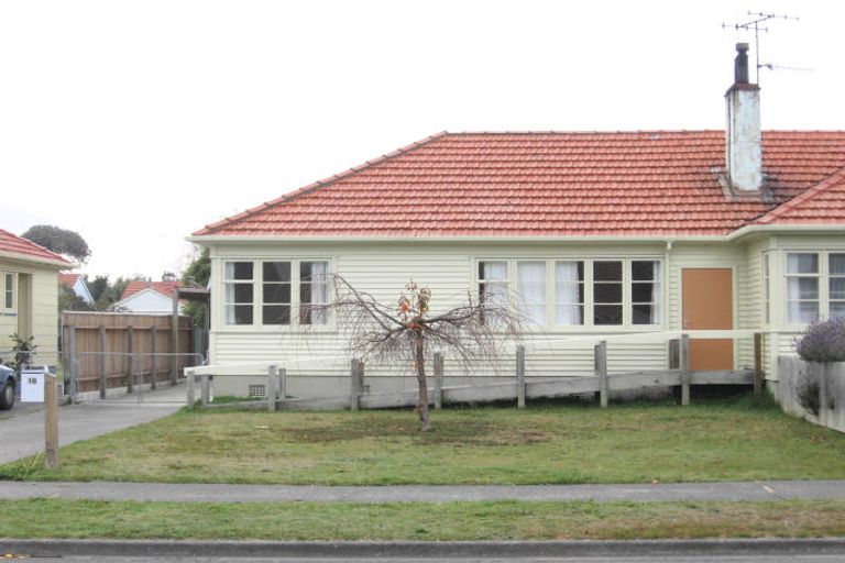 Photo of property in 16 Russell Road, Marewa, Napier, 4110