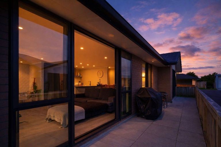 Photo of property in 14 Centaine Way, Papamoa Beach, Papamoa, 3118