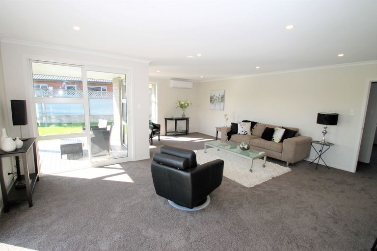 Photo of property in 48 Anderton Crescent, Mosgiel, 9024