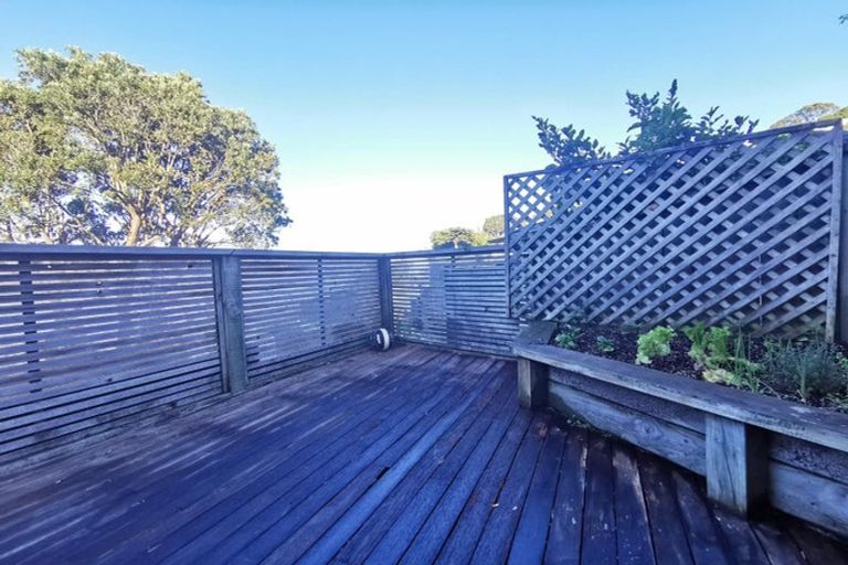Photo of property in 102 Barnard Street, Wadestown, Wellington, 6012