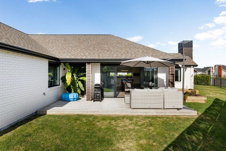 Photo of property in 52 Watkins Road, Cambridge, 3434