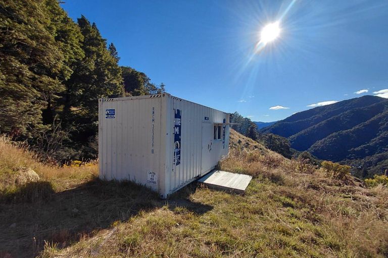 Photo of property in 291 Braeburn Track, Braeburn Range, Murchison, 7077