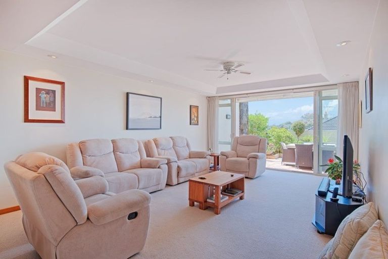 Photo of property in The Sands Apartments, 10/47 The Strand, Takapuna, Auckland, 0622